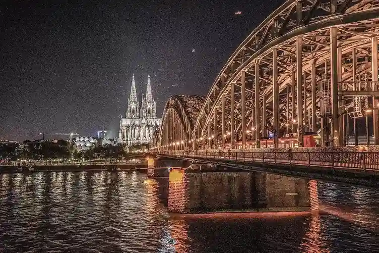 Hohenzollern Bridge